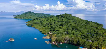 Blue Zebra Island Lodge